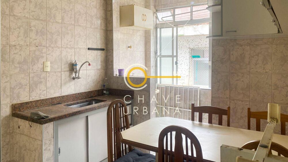 Apartamento à venda com 2 quartos, 74m² - Foto 1