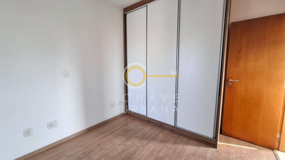 Apartamento para alugar com 1 quarto, 55m² - Foto 15