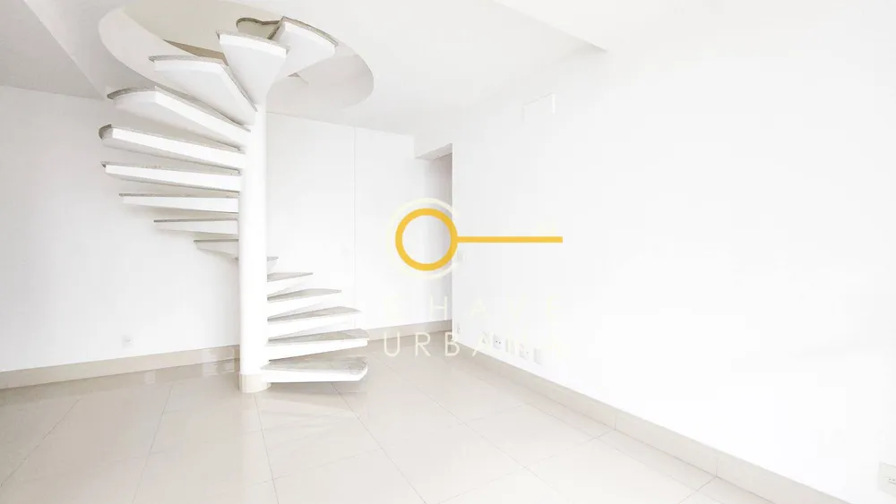 Cobertura, 3 quartos, 251 m² - Foto 3