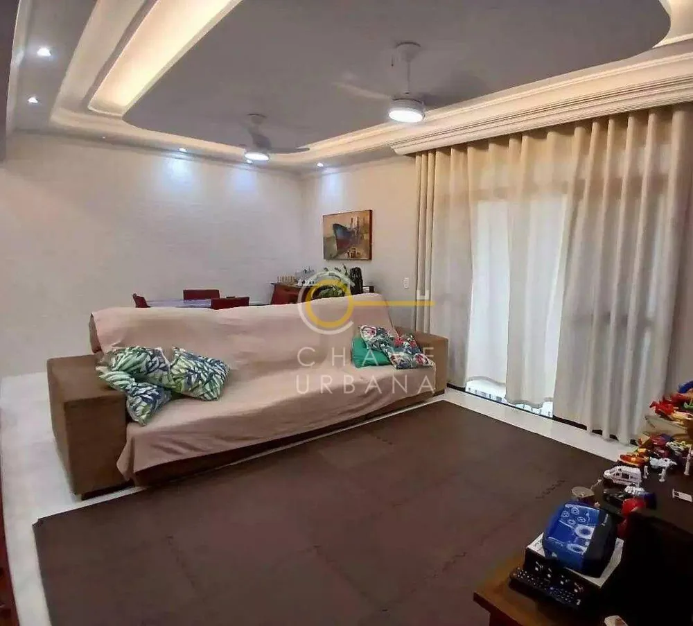 Casa, 6 quartos, 268 m² - Foto 1