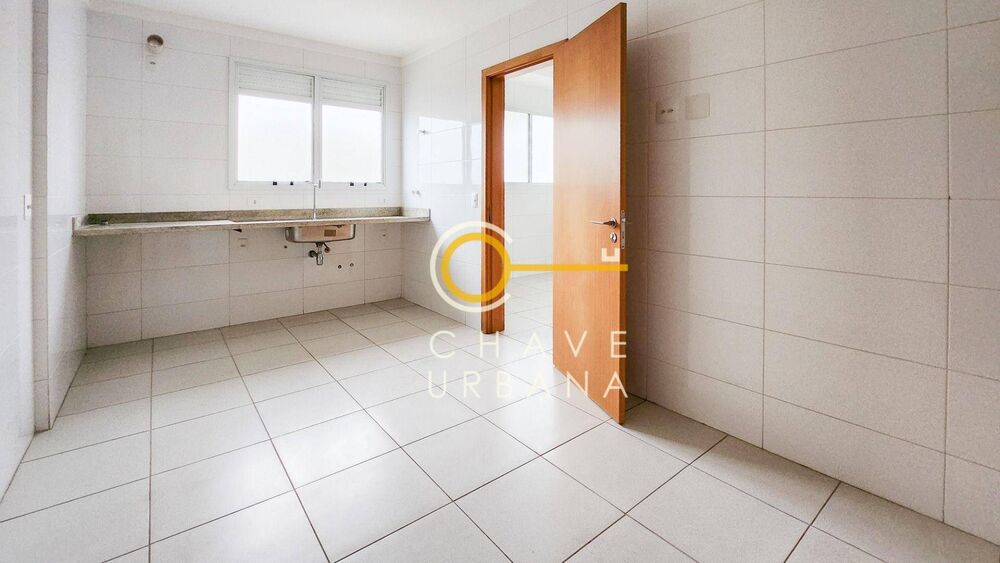 Apartamento, 3 quartos, 126 m² - Foto 2