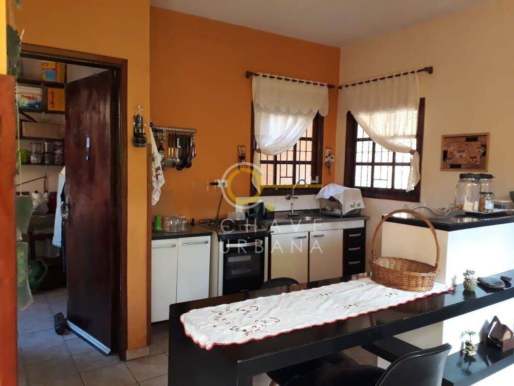 Casa, 3 quartos, 342 m² - Foto 4