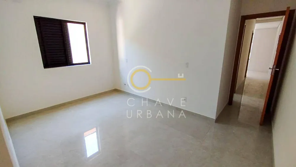Casa, 3 quartos, 220 m² - Foto 2