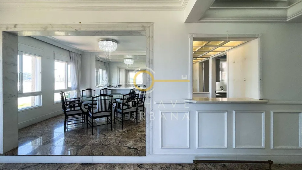 Apartamento, 3 quartos, 190 m² - Foto 1