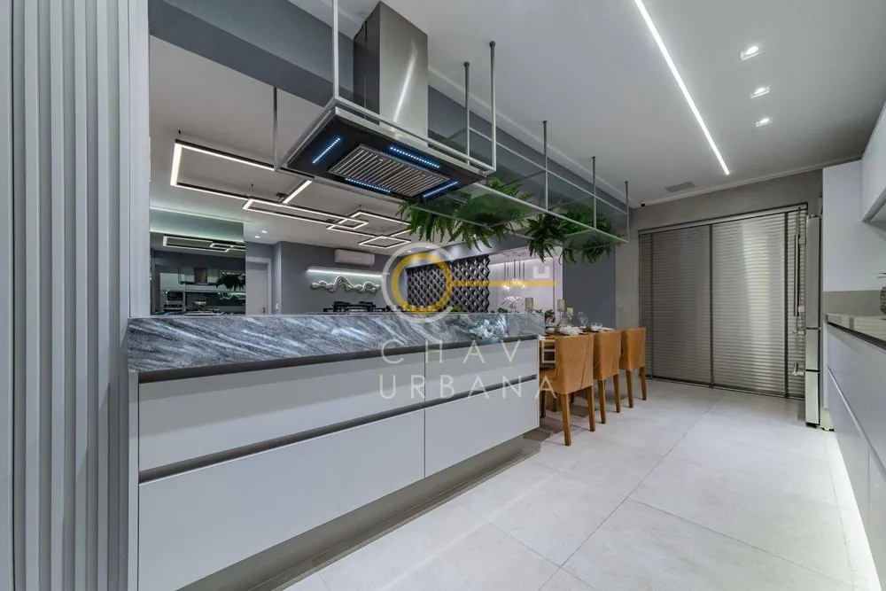Apartamento, 3 quartos, 218 m² - Foto 5