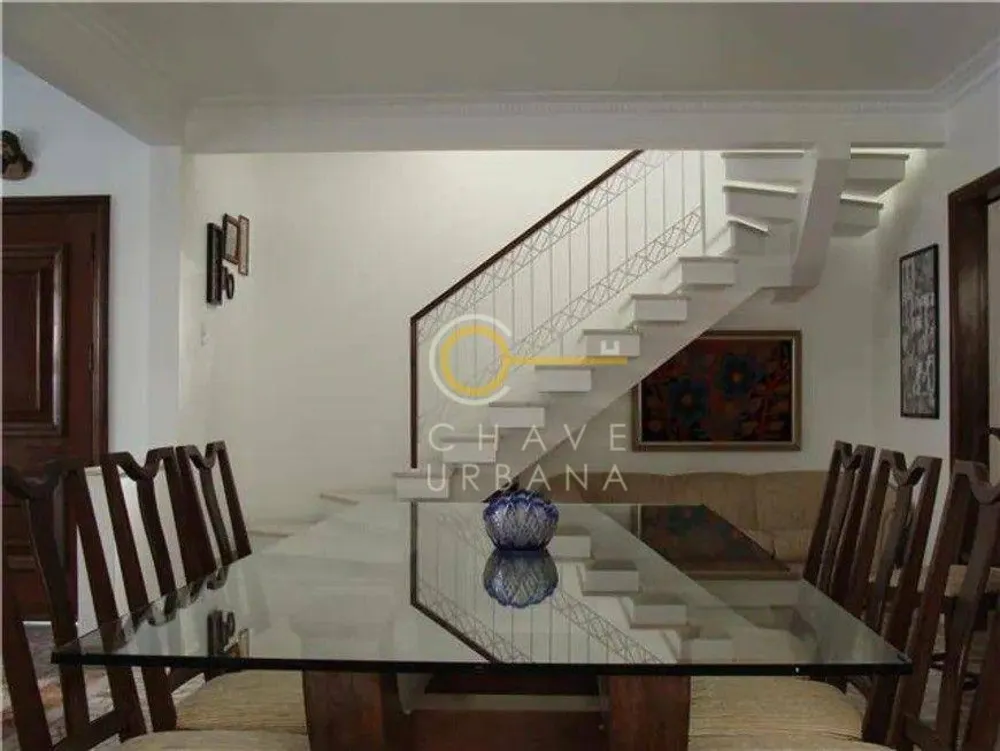 Sobrado, 4 quartos, 282 m² - Foto 1