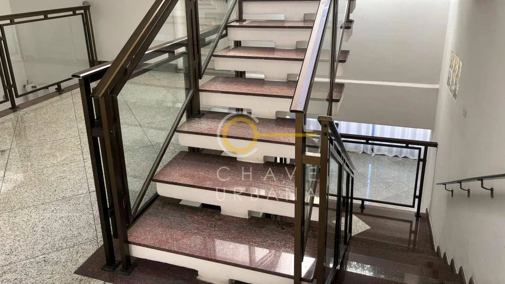 Sobrado, 3 quartos, 330 m² - Foto 6