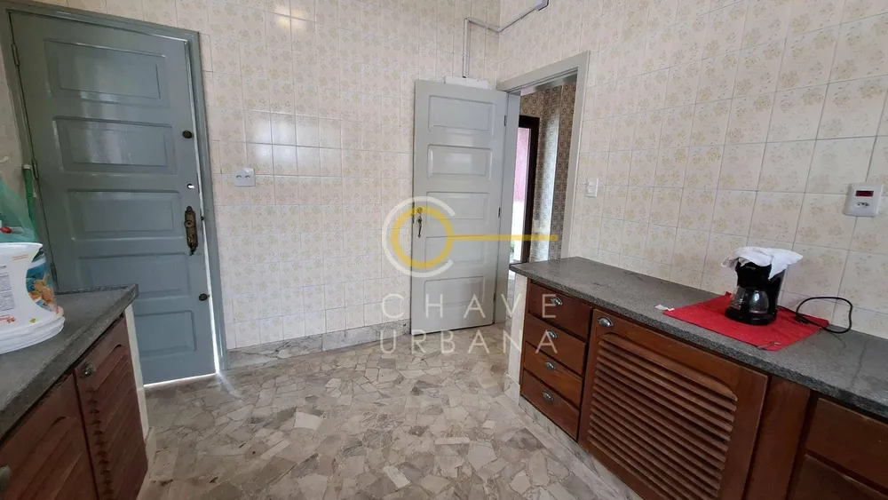 Casa, 3 quartos, 335 m² - Foto 2