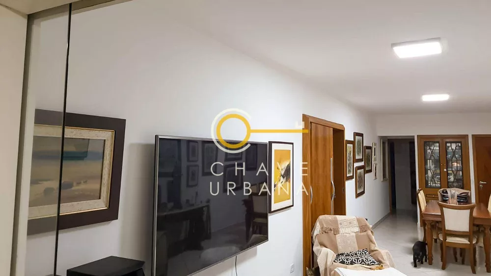 Apartamento à venda com 3 quartos, 140m² - Foto 3