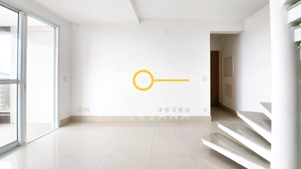 Cobertura, 3 quartos, 245 m² - Foto 2