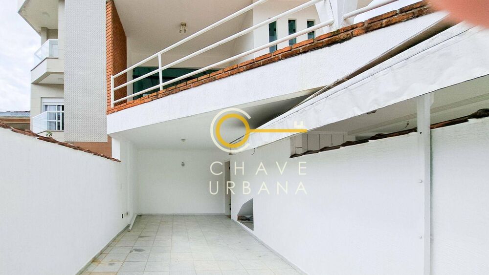 Casa, 3 quartos, 175 m² - Foto 1