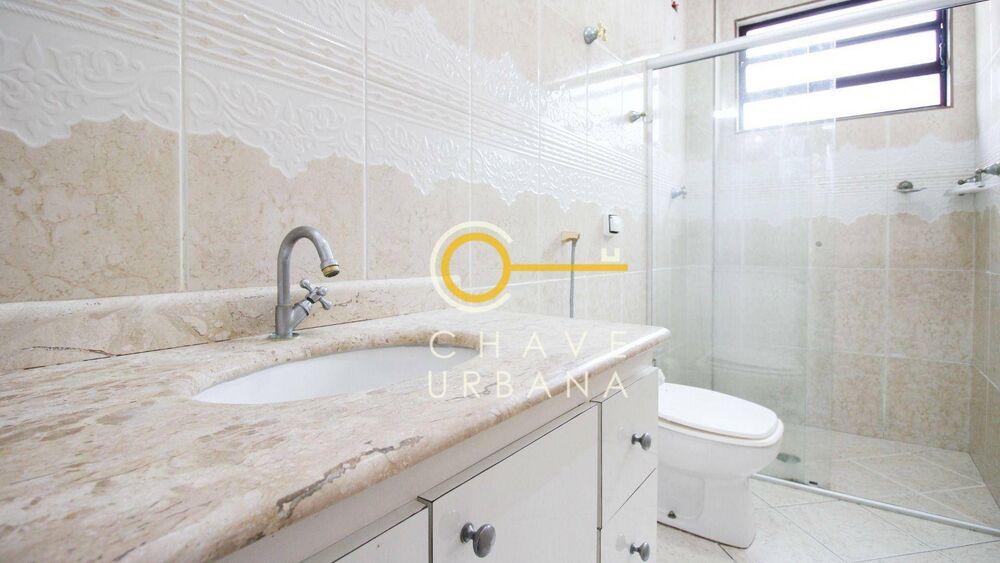 Casa, 3 quartos, 175 m² - Foto 2