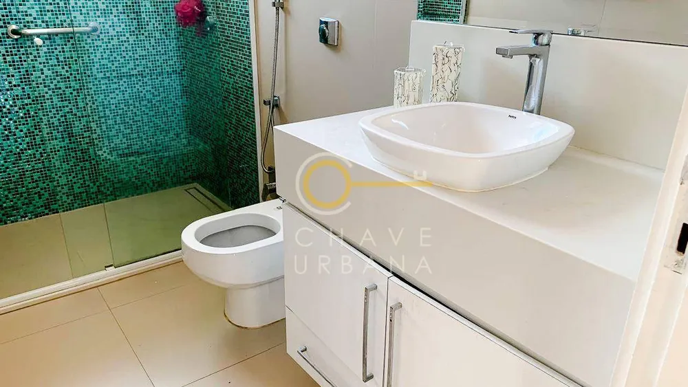 Casa, 4 quartos, 230 m² - Foto 2