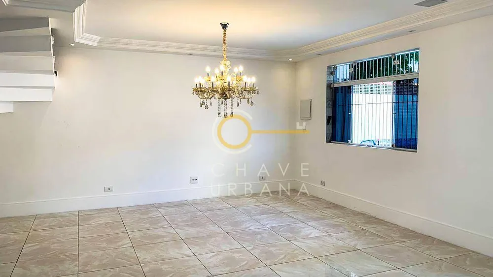 Casa, 4 quartos, 230 m² - Foto 1