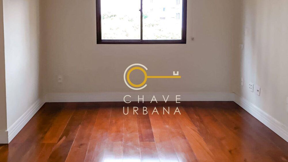 Apartamento, 3 quartos, 211 m² - Foto 1