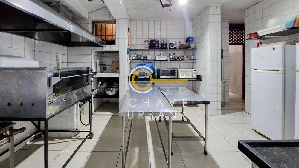 Casa, 5 quartos, 646 m² - Foto 15