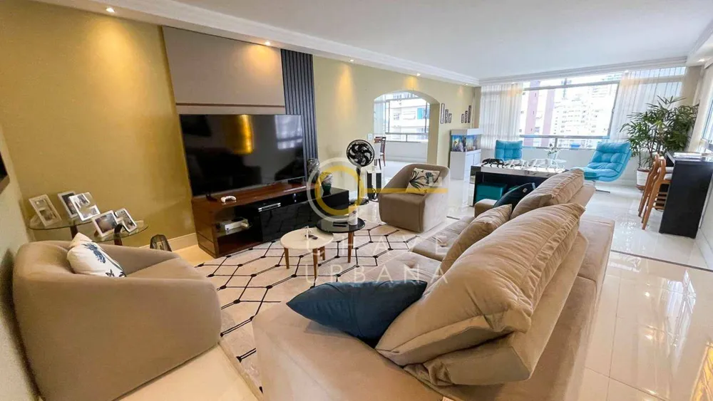 Apartamento, 4 quartos, 233 m² - Foto 1