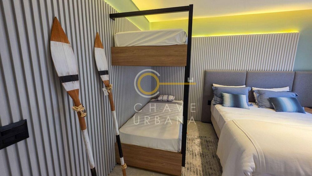 Casa de Condomínio à venda com 4 quartos, 395m² - Foto 3