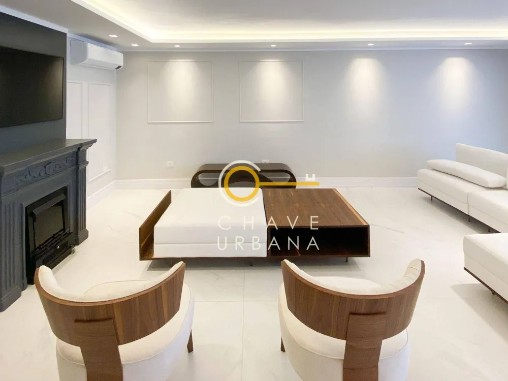 Apartamento, 3 quartos, 266 m² - Foto 1