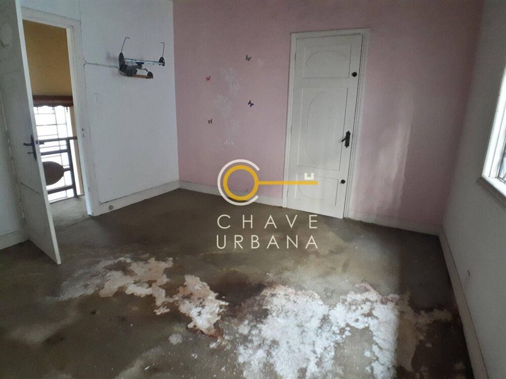 Casa para alugar com 3 quartos, 283m² - Foto 4