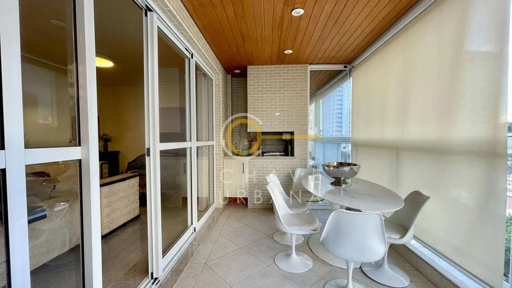 Apartamento, 4 quartos, 217 m² - Foto 1