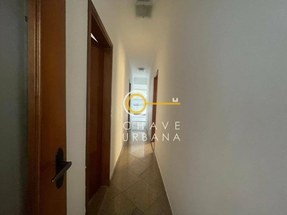 Casa à venda com 4 quartos, 173m² - Foto 5