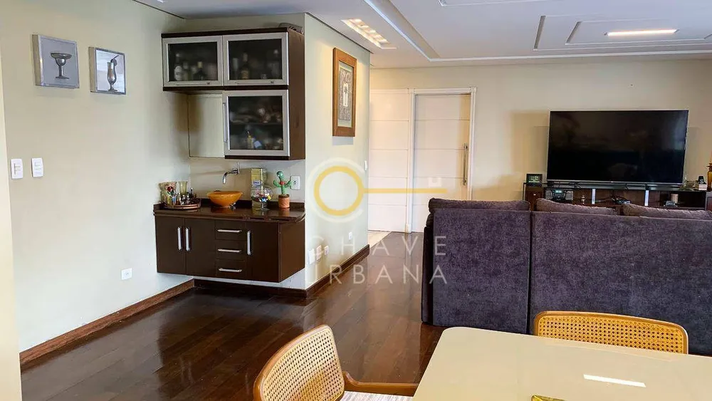 Apartamento, 4 quartos, 212 m² - Foto 1