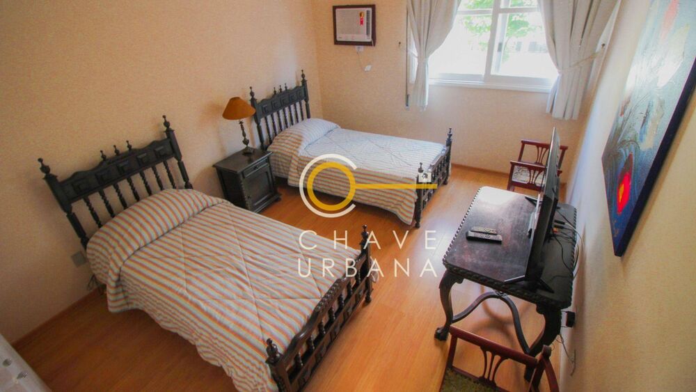 Apartamento à venda com 4 quartos, 192m² - Foto 1