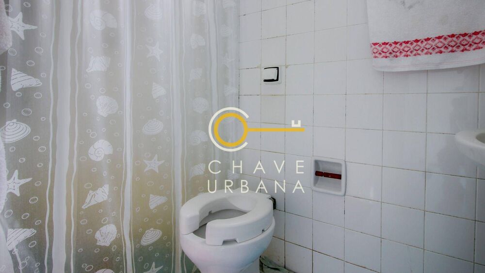 Apartamento à venda com 4 quartos, 192m² - Foto 2