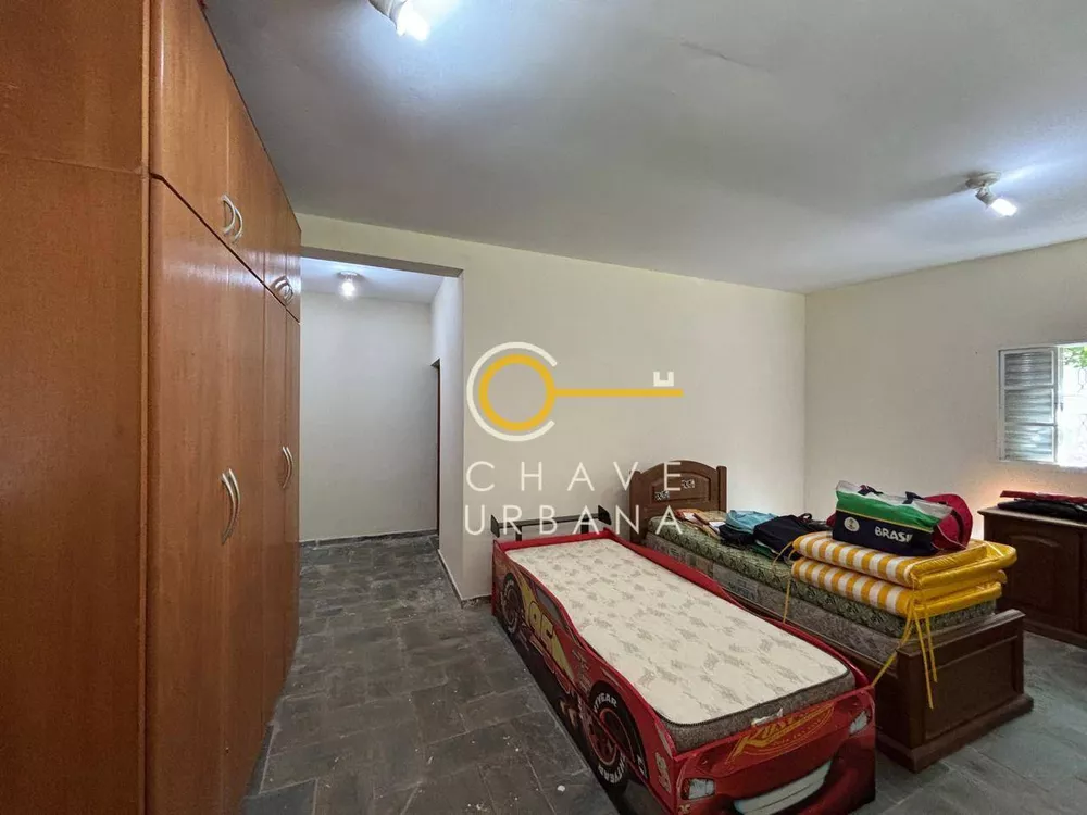 Chácara à venda com 5 quartos, 696m² - Foto 12