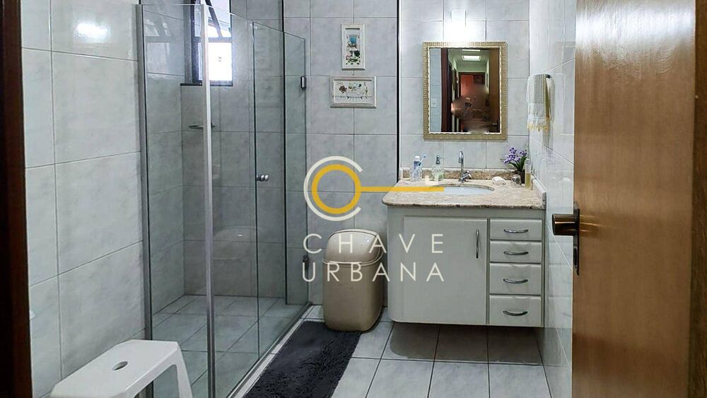 Apartamento à venda com 3 quartos, 150m² - Foto 7