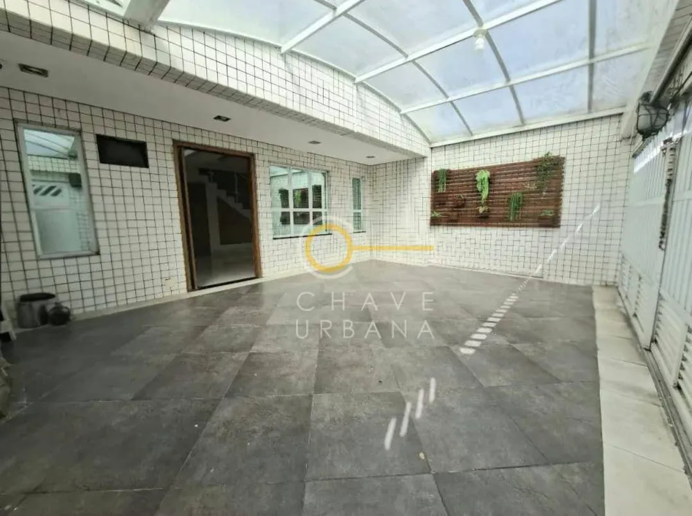 Sobrado, 3 quartos, 183 m² - Foto 2