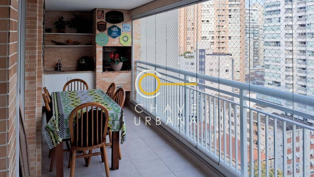 Apartamento à venda com 3 quartos, 131m² - Foto 1