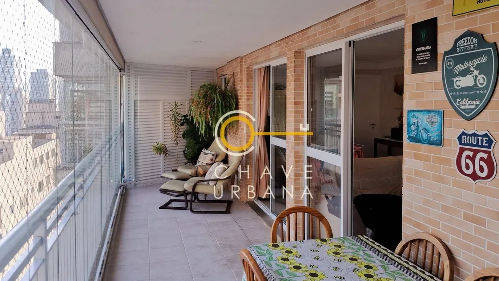 Apartamento, 3 quartos, 131 m² - Foto 2