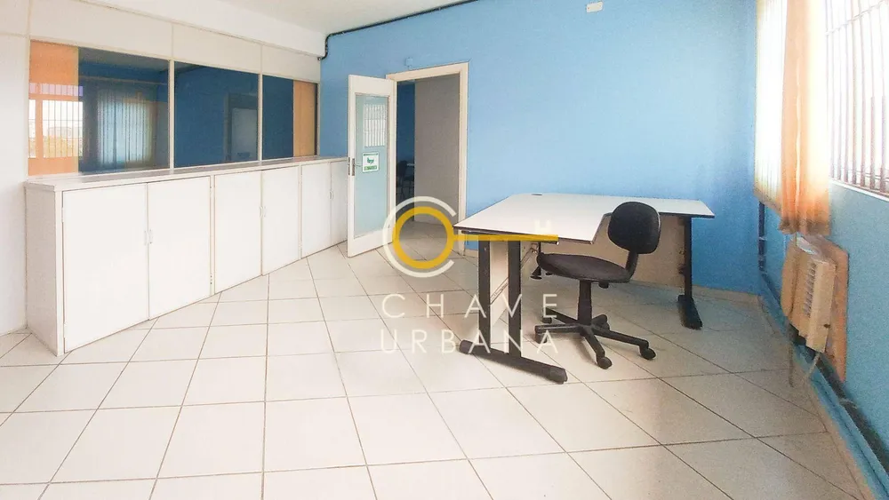 Sala-Conjunto, 210 m² - Foto 1