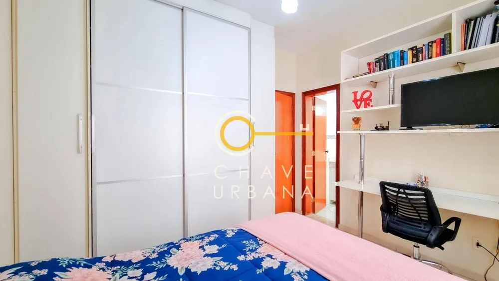 Casa, 5 quartos, 275 m² - Foto 2