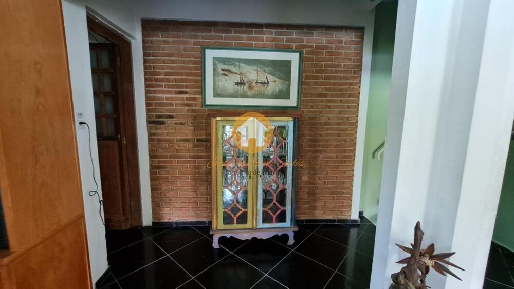 Casa à venda com 5 quartos, 390m² - Foto 4