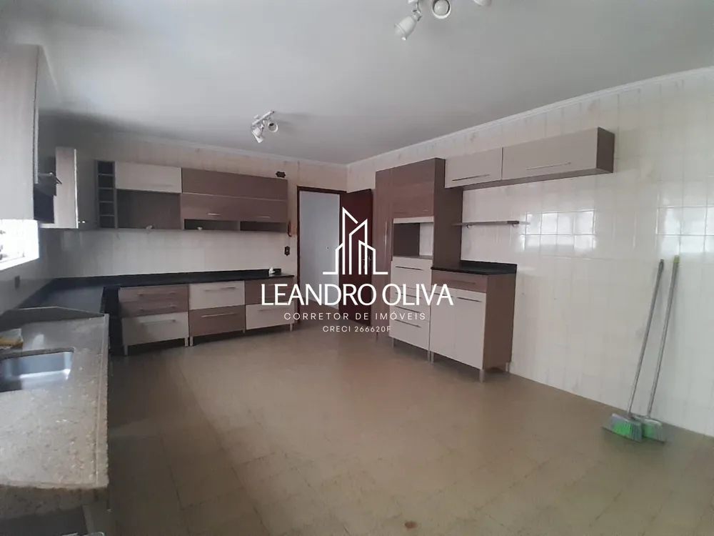Sobrado, 3 quartos, 196 m² - Foto 3