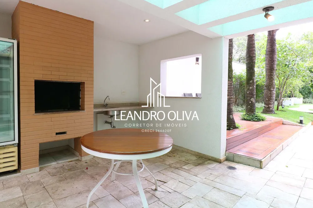Apartamento, 3 quartos, 191 m² - Foto 2