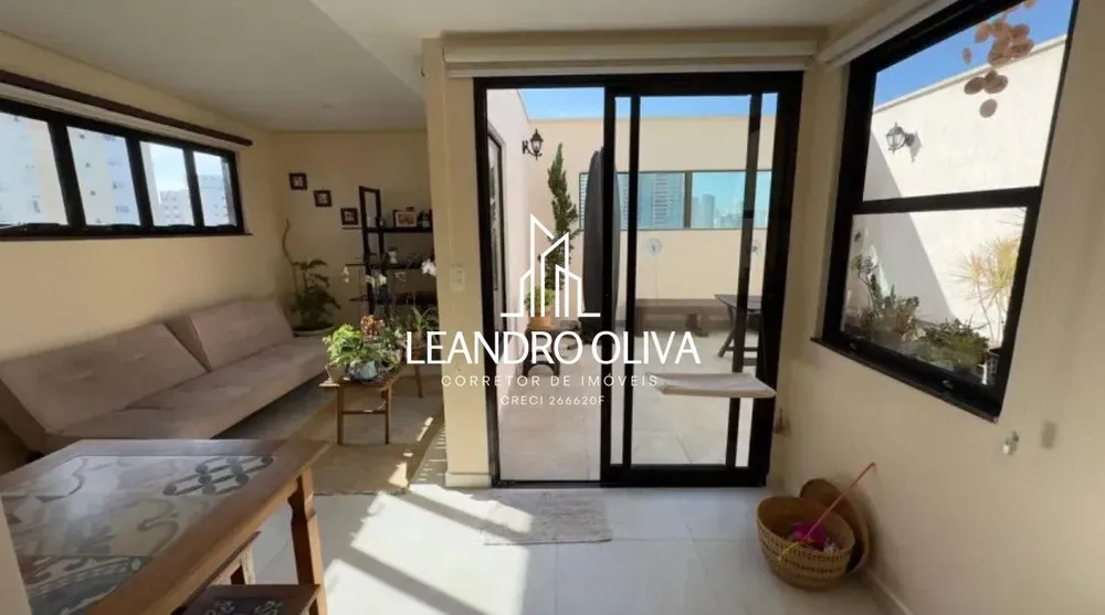 Cobertura, 3 quartos, 174 m² - Foto 2