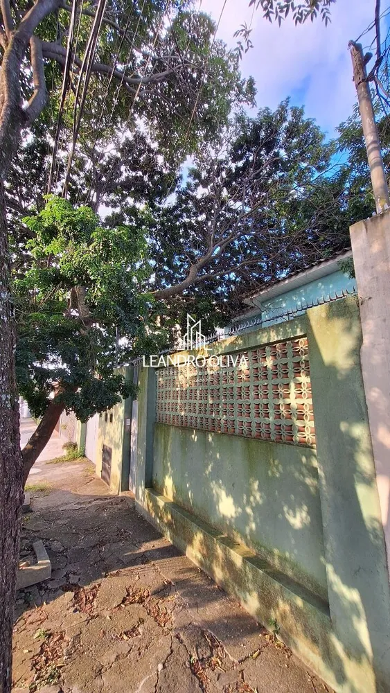 Casa, 4 quartos, 173 m² - Foto 1