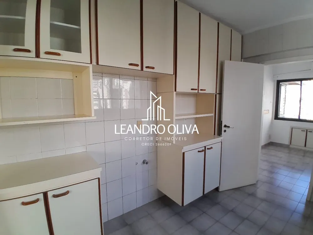 Apartamento, 4 quartos, 245 m² - Foto 2