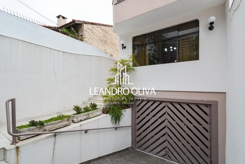 Sobrado, 3 quartos, 244 m² - Foto 1