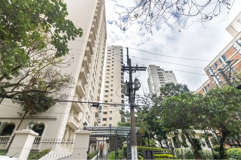 Apartamento, 3 quartos, 126 m² - Foto 2