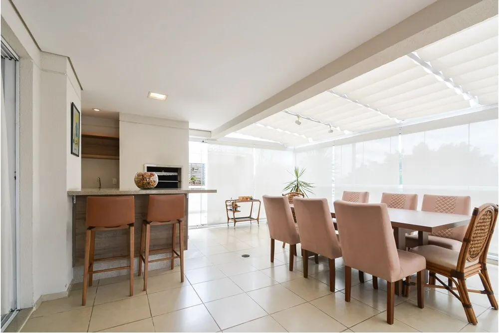 Apartamento, 3 quartos, 193 m² - Foto 2