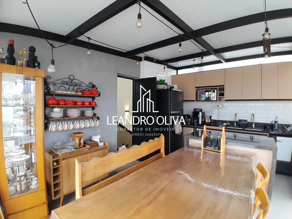 Cobertura, 3 quartos, 179 m² - Foto 4