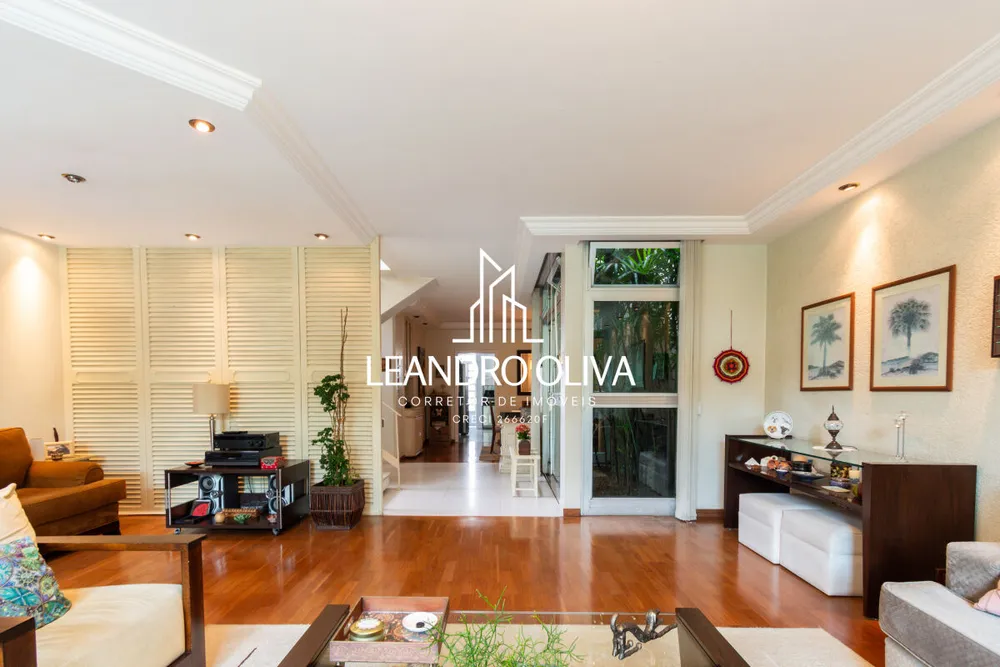 Sobrado, 4 quartos, 300 m² - Foto 1