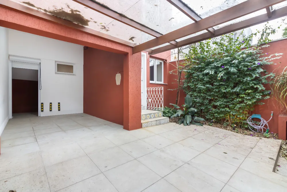 Casa, 3 quartos, 236 m² - Foto 2