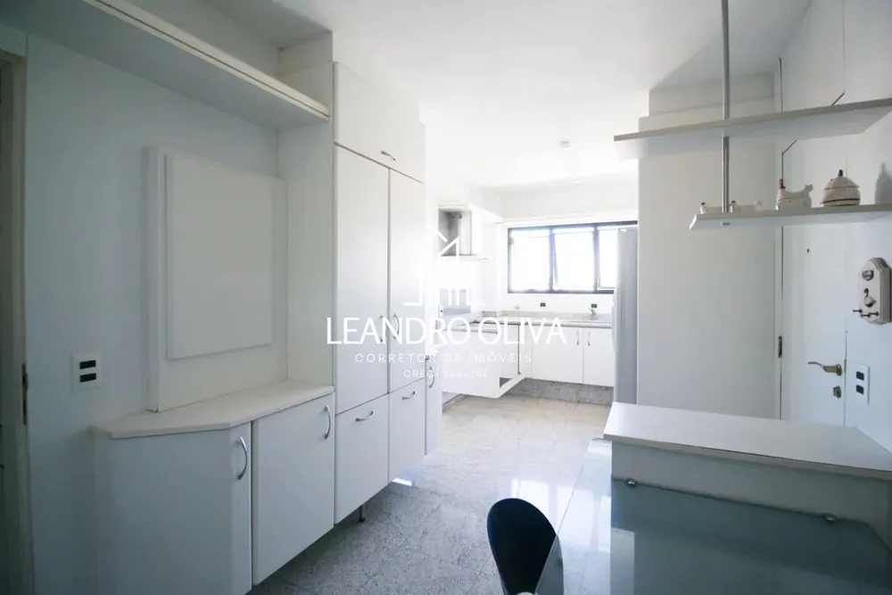 Apartamento, 3 quartos, 147 m² - Foto 2