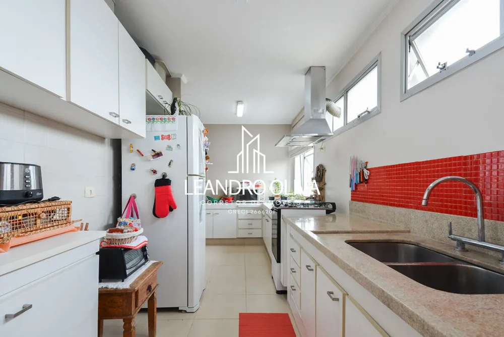 Apartamento, 3 quartos, 136 m² - Foto 2
